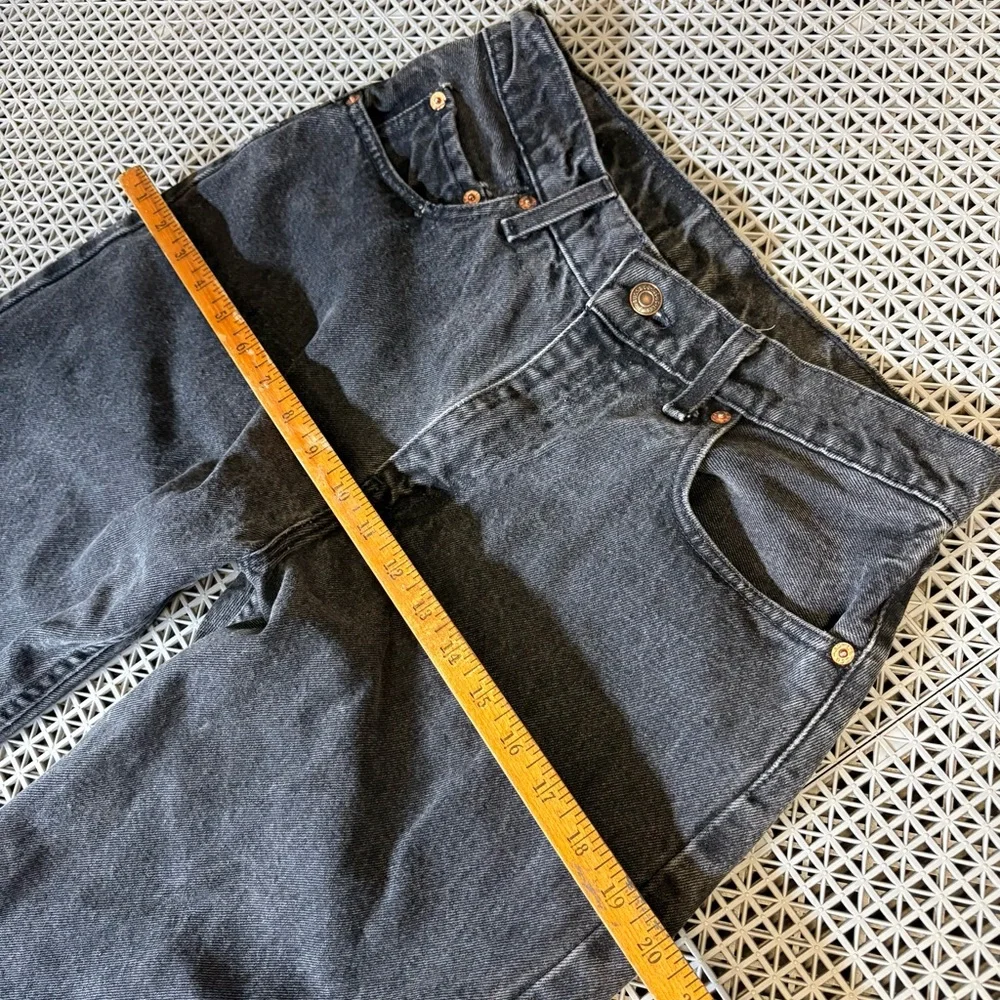 Vintage 90’s Levi’s 560 Loose Fit Straight-Leg Black Wash Jeans - Picture 7 of 10